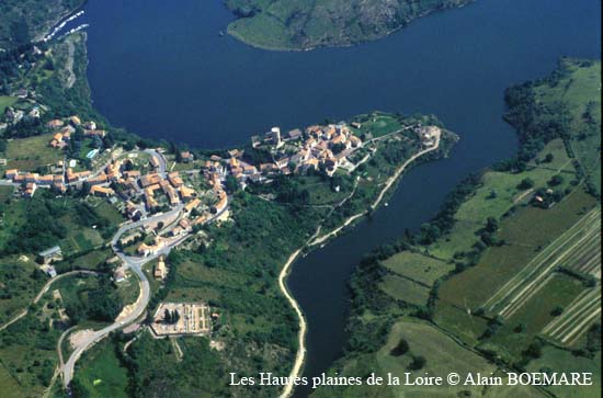 243 - St-Maurice-sur-Loire