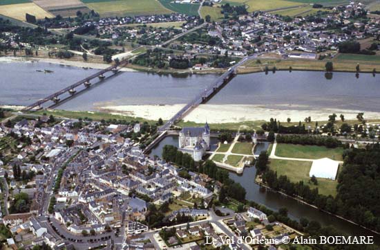 504 - Sully-sur-Loire
